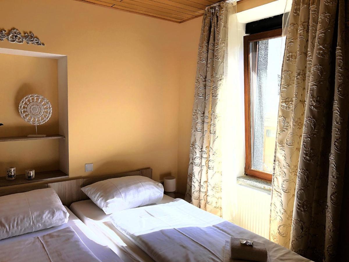 Appartamento Maximilianhaus Zell an der Mosel Esterno foto